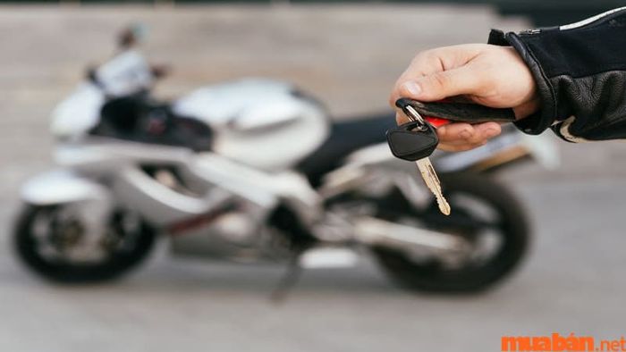 Khi mất chìa khóa xe máy, liệu có thể làm lại được không?
