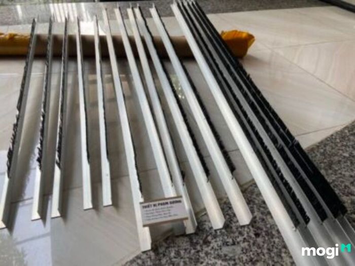 Phương Pháp Loại Bỏ Tĩnh Điện Trên Cơ Thể
