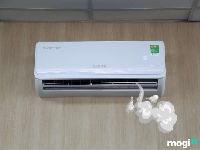Máy lạnh phát mùi hôi