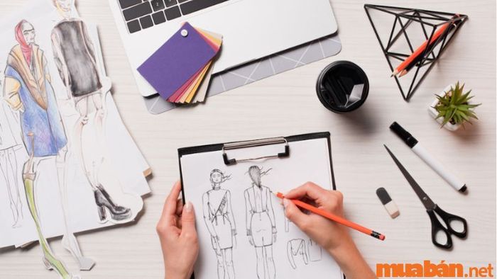 Ngành thiết kế thời trang dành cho những ai yêu thích sáng tạo và muốn thể hiện cá tính qua các sản phẩm thời trang độc đáo.