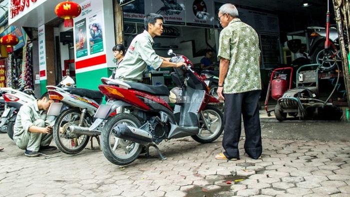 Những điểm cần lưu ý khi chọn dịch vụ phục hồi phuộc trước