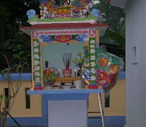 Cây hương ngoài trời, bàn thờ thiên