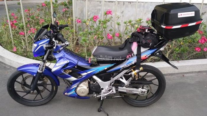 Raider độ touring là lựa chọn lý tưởng cho những phượt thủ đam mê khám phá và yêu thích những chuyến đi dài trên chiếc xe của mình.