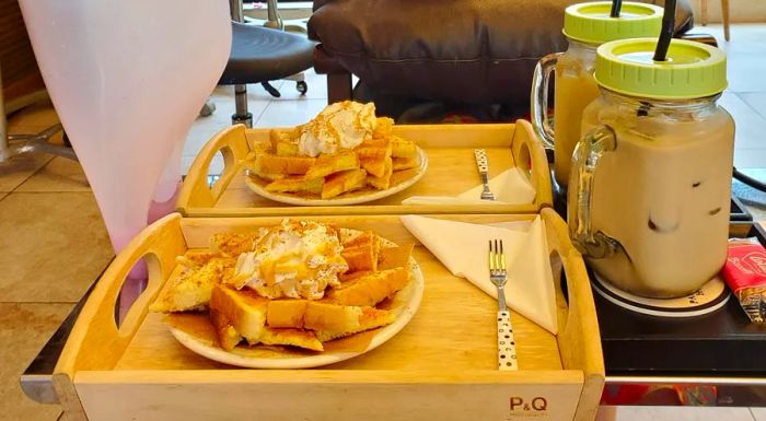 In South Korea, it’s common for salons to serve waffles and drinks to customers waiting for their turn.