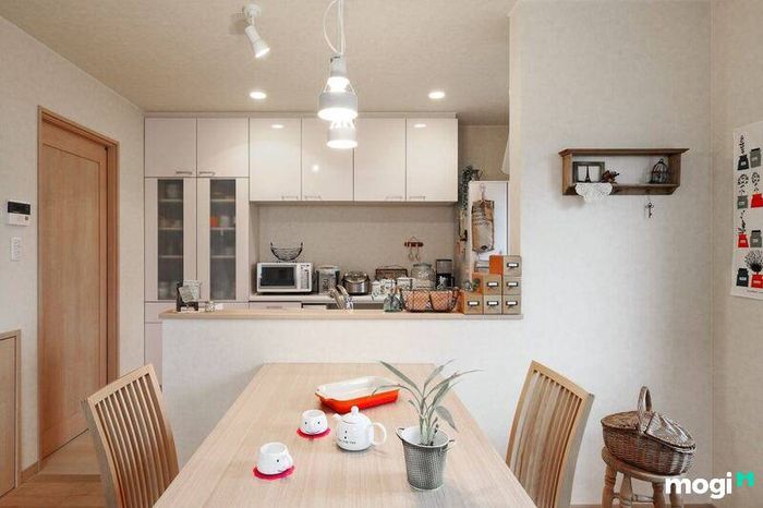 Nhà bếp Nhật Bản ấm cúng và đầy tinh tế