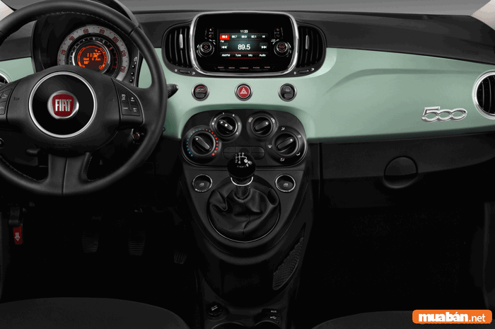 Nội thất xe Fiat 500