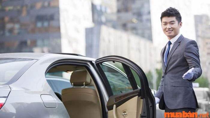 Kinh nghiệm lái xe cho sếp