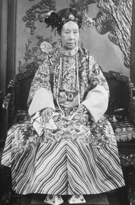 Empress Dowager Cixi was famous for hosting extravagant banquets during her reign in the Forbidden City.