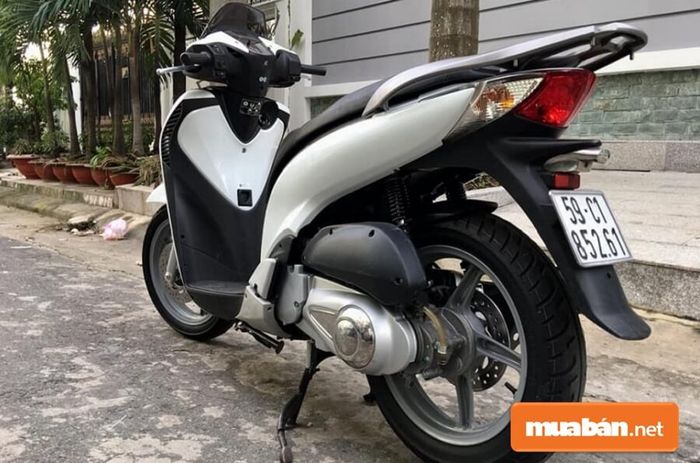 SH Ý nhập khẩu hiện đang là dòng xe mà nhiều người Việt rất mong muốn sở hữu.