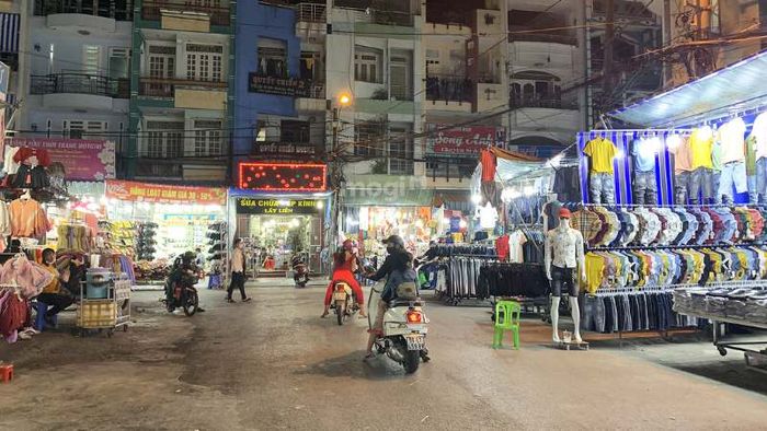 Giờ hoạt động của Chợ Hạnh Thông Tây