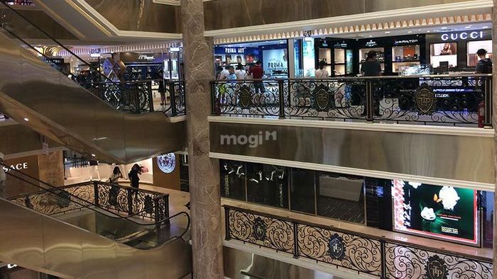 Tràng Tiền Plaza