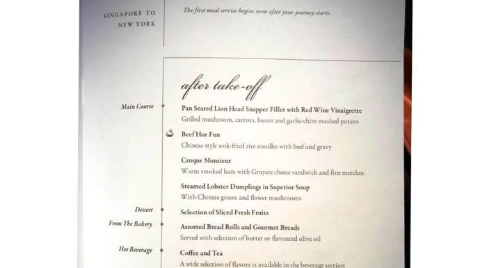 Singapore Airlines Flight SQ22's business class dinner menu.