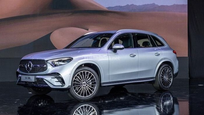 Mercedes GLC 300 4Matic - Dòng xe cao cấp với hiệu suất vượt trội