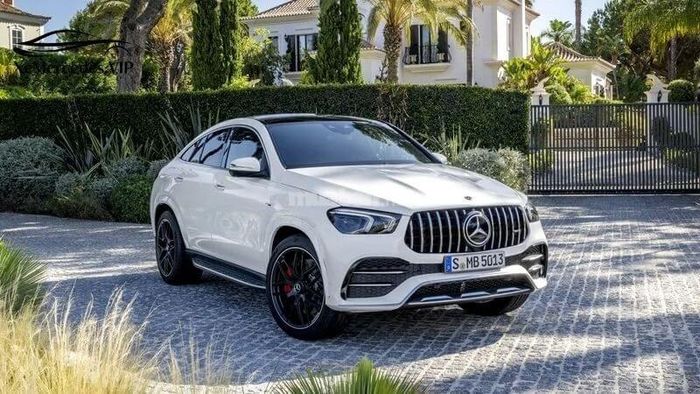 Mercedes AMG 53 4Matic+ Coupe: Đỉnh cao thể thao và sang trọng