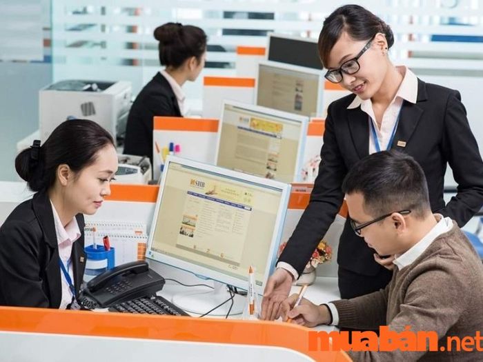mức thu nhập trong ngành tài chính ngân hàng