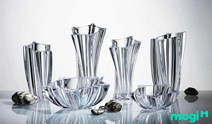Các Lưu Ý Quan Trọng Để Giữ Đồ Thủy Tinh Luôn Mới Và Bền Lâu