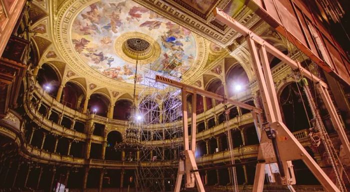 One of the many features being restored is the grand cupola fresco, a monumental artwork by Károly Lotz.