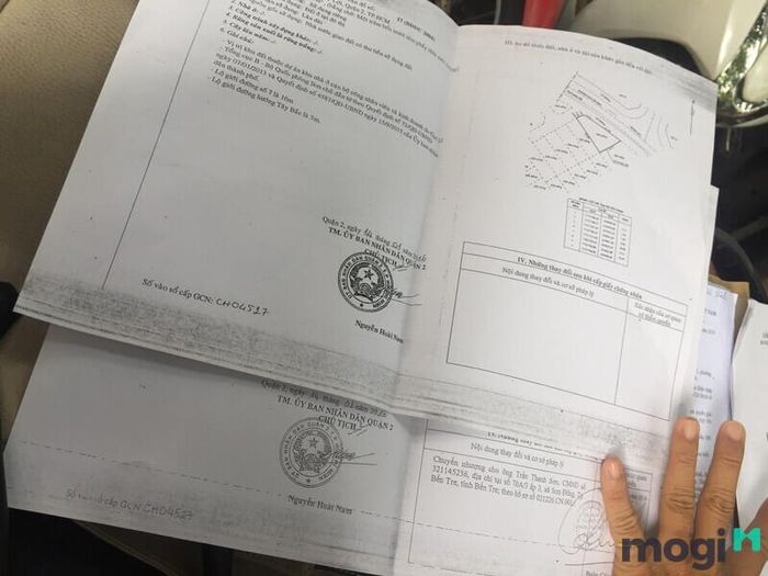 Hãy đảm bảo kiểm tra kỹ lưỡng các thông tin liên quan đến nhà đất trước khi quyết định mua.