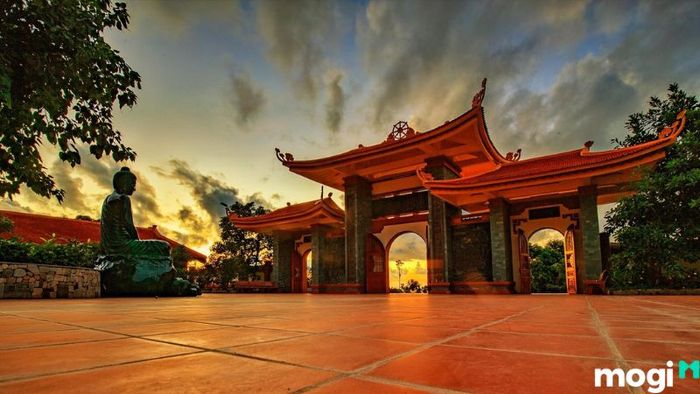 Kiến Trúc Chùa Hộ Quốc