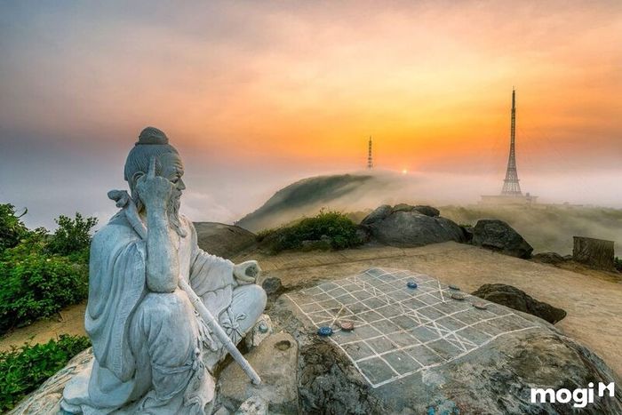 Đỉnh Bàn Cờ