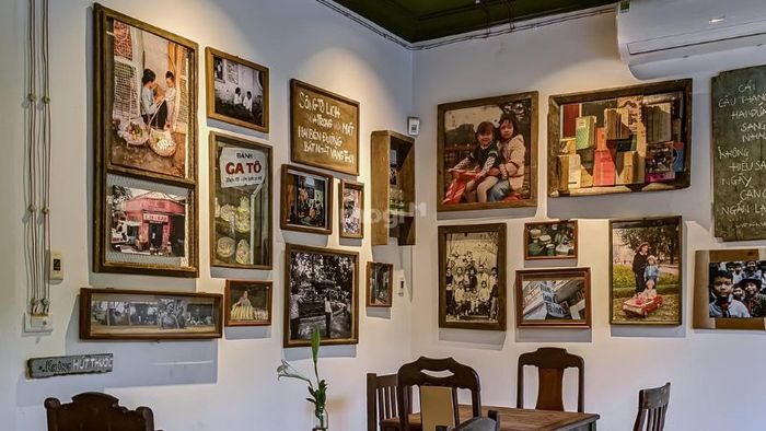 Trang trí không gian quán cafe với những bức ảnh Vintage