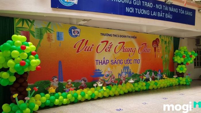 Trang trí Trung thu đẹp mắt tại sân khấu