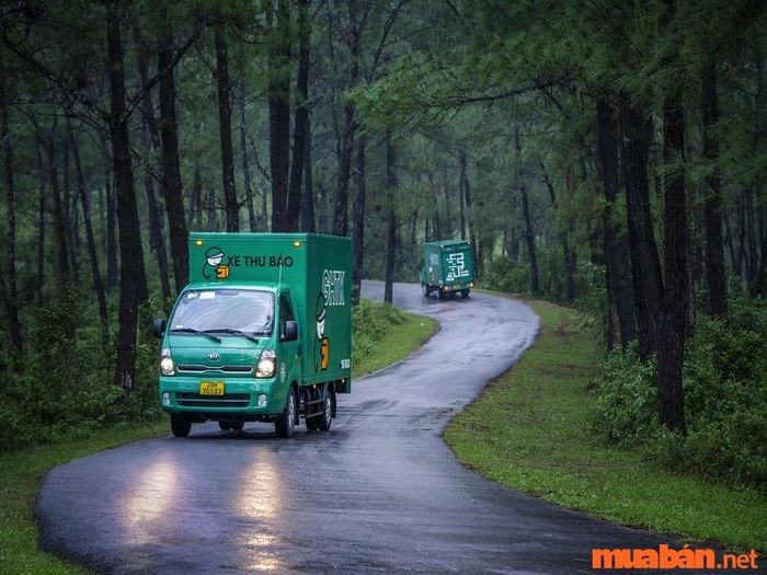 giao hàng tiết kiệm là gì