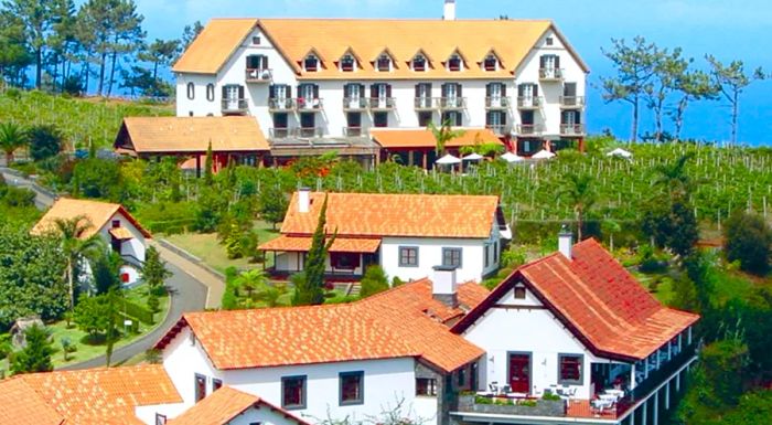 The beloved ferret: Quinta do Furão.