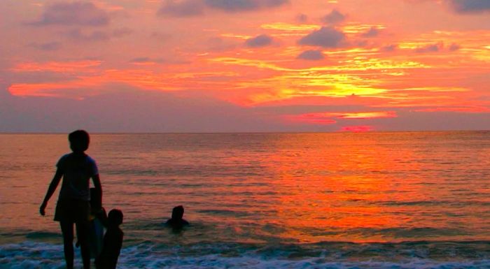 The beaches south of Port Dickson are perfect for those looking to enjoy sun, sand, and sea.