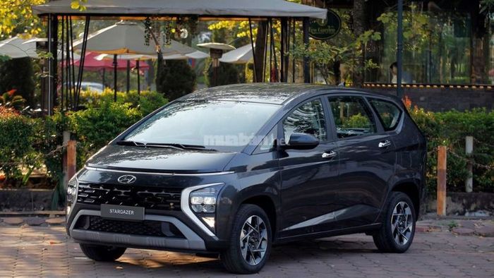 Bảng giá chính thức và giá lăn bánh khu vực I của Hyundai Stargazer - Nguồn: Internet