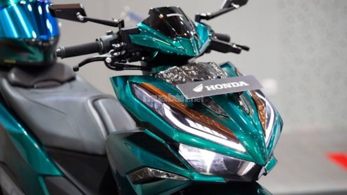 Xe Vario 125 phiên bản độ Urban Sporty với sắc xanh đen độc đáo