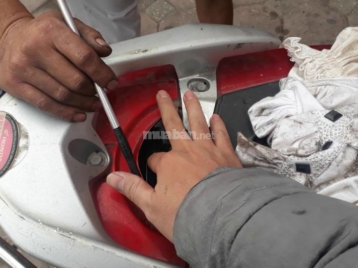 Cách cà số khung số xe máy
