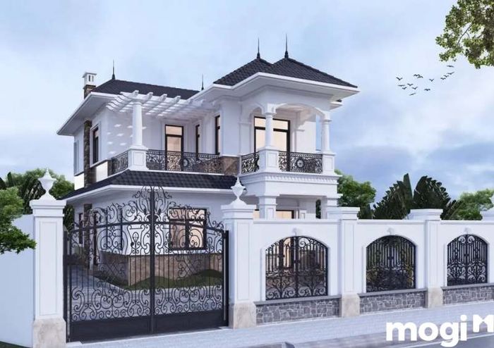 Nhôm là một vật liệu phổ biến cho thiết kế tường rào biệt thự hiện đại, nhờ vào tính bền vững và khả năng tạo ra những thiết kế đẹp mắt, sang trọng.