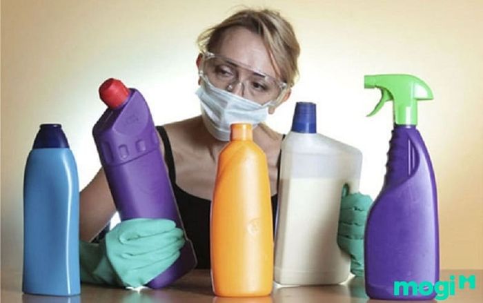Danh Sách Hóa Chất Tẩy Rửa Và Những Lưu Ý Quan Trọng Khi Sử Dụng