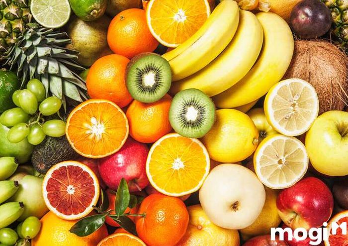 Để bảo quản chuối chín lâu, không nên để chúng gần các loại trái cây khác