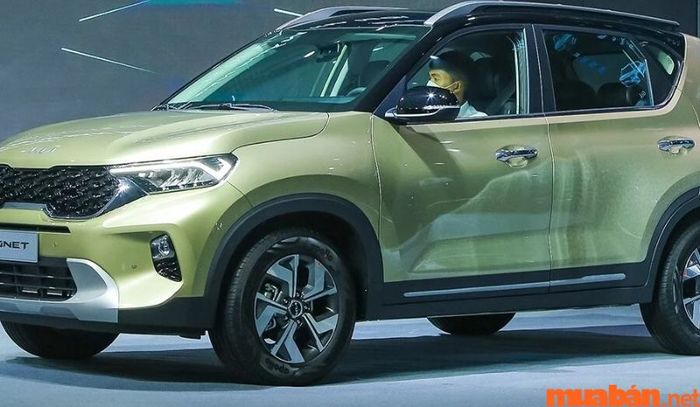 Phiên bản màu vàng ánh kim của dòng KIA Sonet mang đến một diện mạo đặc biệt và sang trọng.