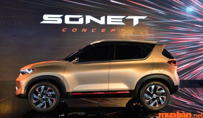 Với gầm xe cao, KIA Sonet hạn chế được tình trạng cạ gầm khi di chuyển.
