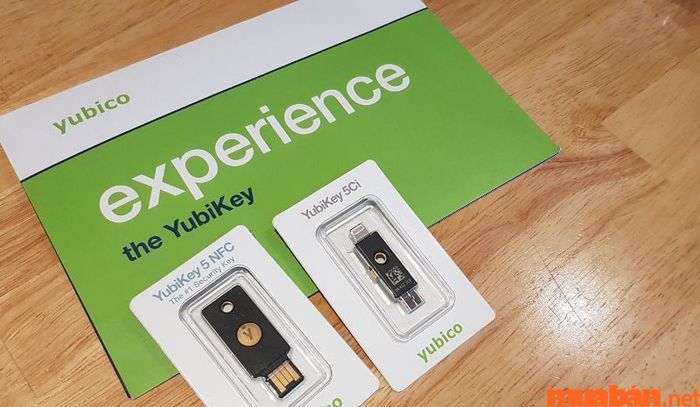 Chức năng đầu tiên của YubiKey là bảo vệ và lưu trữ thông tin đăng nhập một cách an toàn.