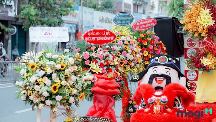 Lựa chọn giờ hoàng đạo thích hợp trong ngày khai trương cho tuổi Tỵ