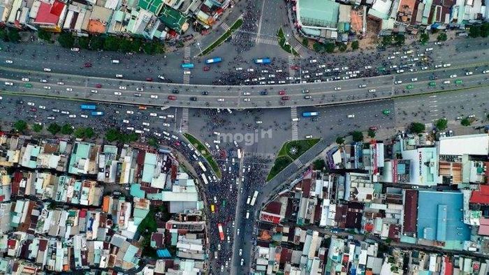 Tại sao gọi là Ngã Tư Hàng Xanh? Ngã Tư Hàng Xanh nằm ở đâu?