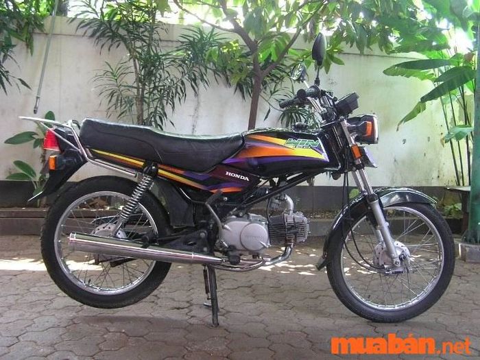 Mua xe Win 100 đã qua sử dụng giúp bạn tiết kiệm được một khoản tiền đáng kể.