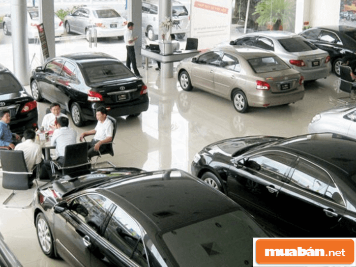 Mua ô tô cũ giá dưới 200 triệu