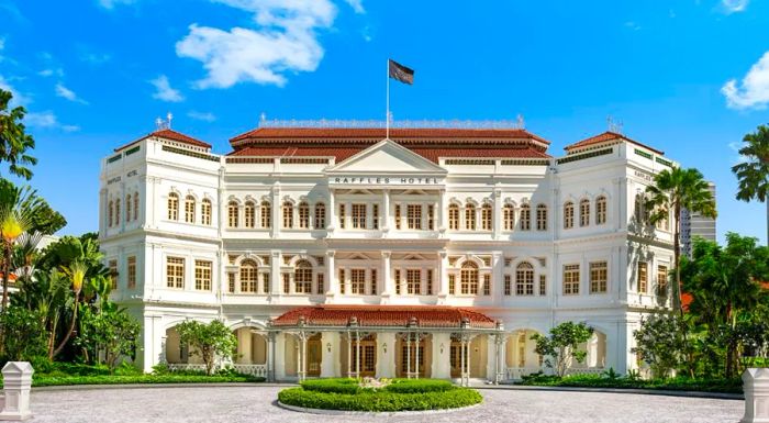 Raffles Singapore, a timeless icon of luxury, has recently undergone a refresh of its suites.