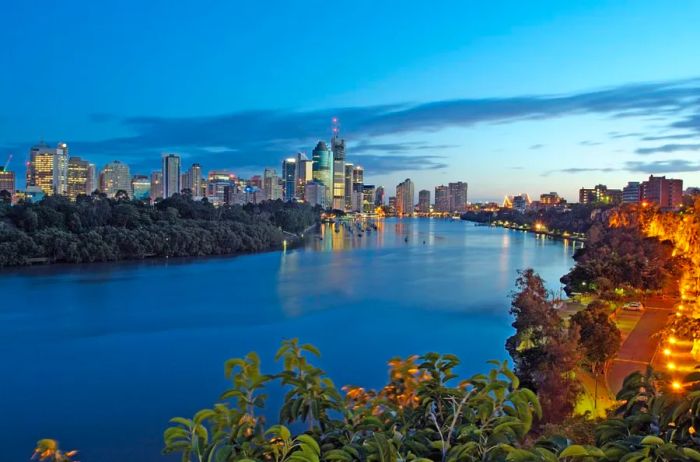 Kangaroo Point offers the perfect vantage point to admire both the stunning skyline of Brisbane and the natural beauty of this remarkable region.