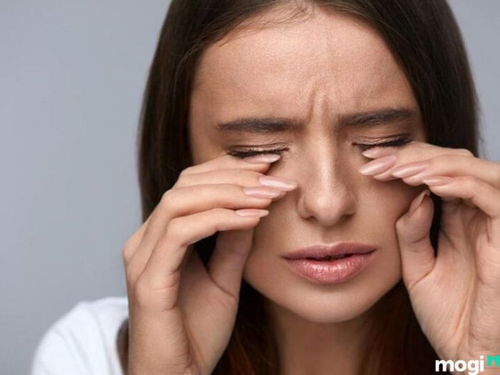 Cách khắc phục tình trạng giật lông mày trái