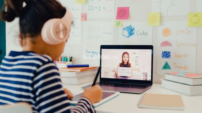 Lựa chọn các ứng dụng đọc tiếng Anh uy tín