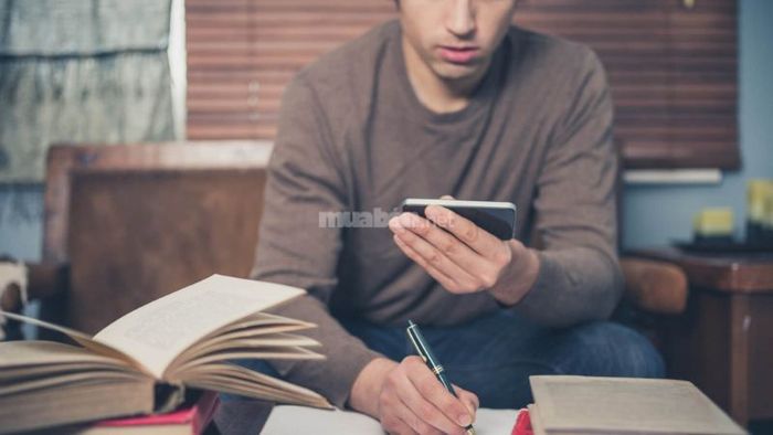 Các ứng dụng đọc Tiếng Anh chuẩn và dễ sử dụng