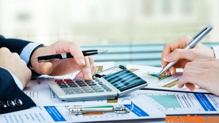 Học Tài chính Ngân hàng ra làm gì? Nhân viên kiểm toán