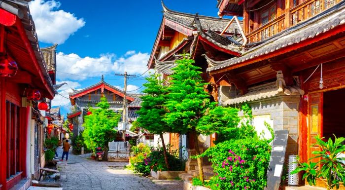 Lijiang's ancient town in Yunnan province attracts many domestic Chinese tourists, offering a unique glimpse into the region's rich cultural heritage.