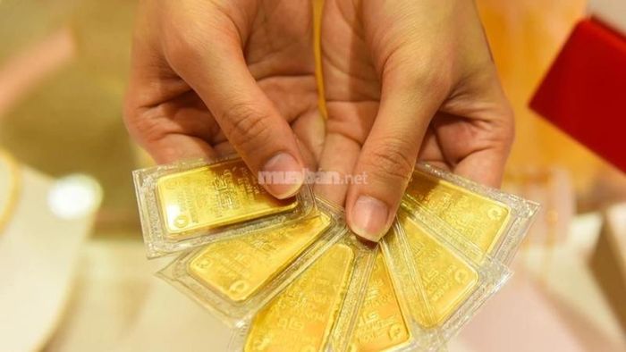 Giấc mơ thấy mình được tặng vàng